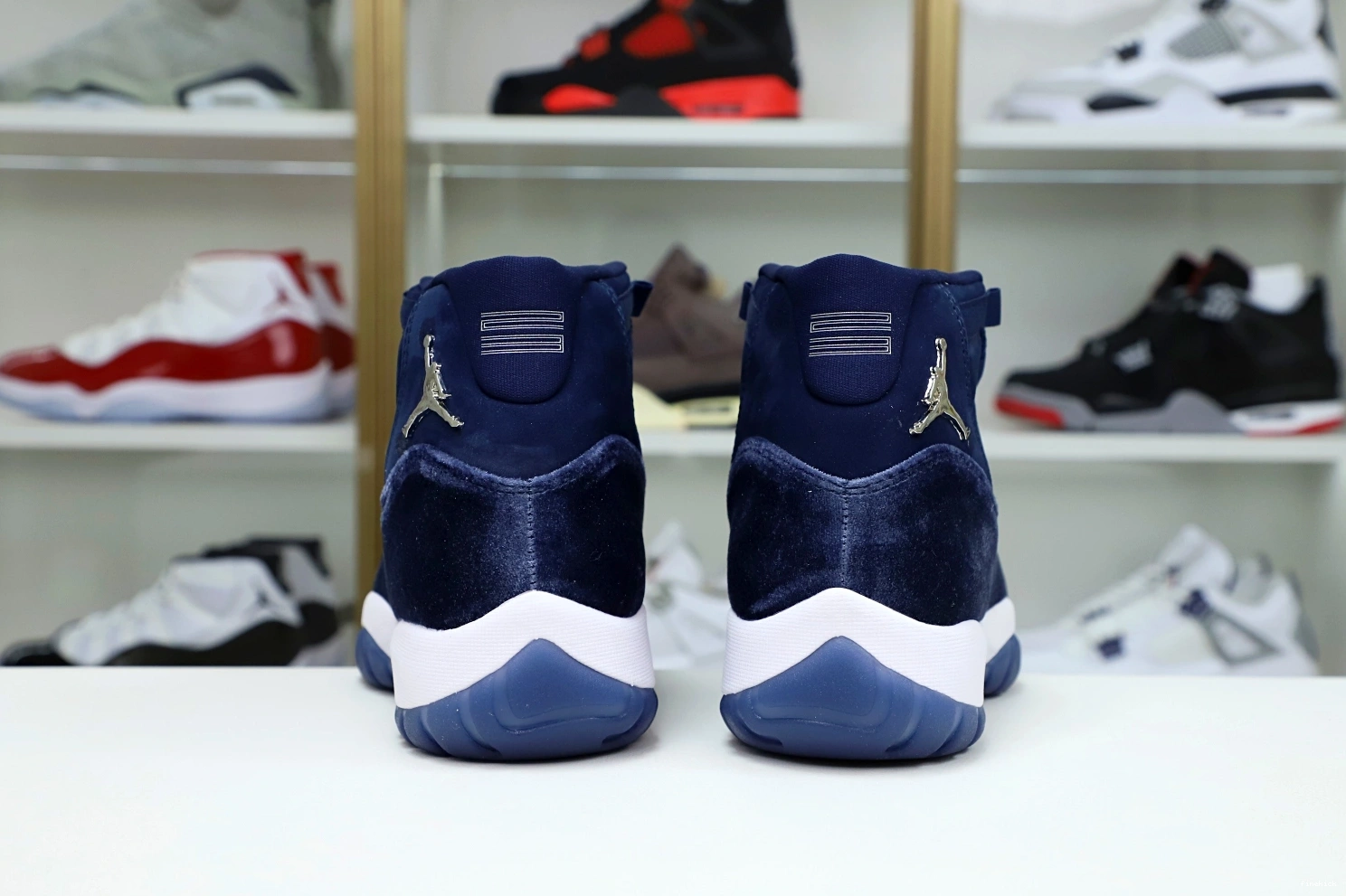 MIDNIGHT RETRO 11 JORDAN NAVY AIR 0115